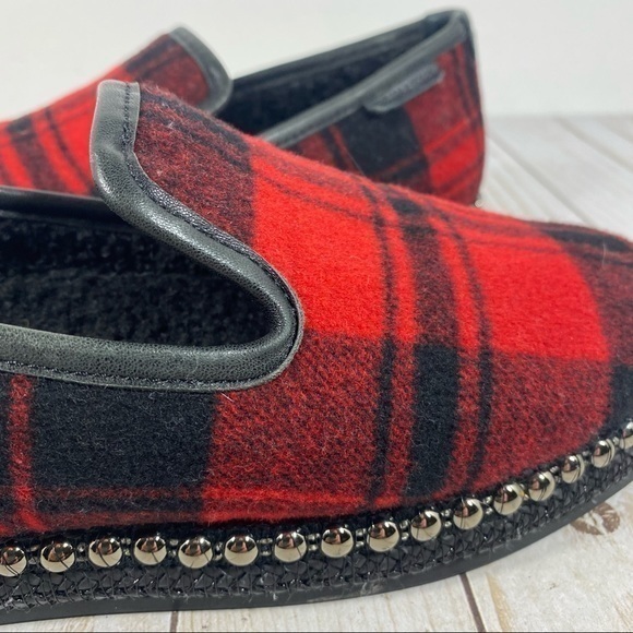 Chelsea & Violet Red Black Buffalo Check Slip-on Flats Flannel Fuzzy Lined 8 - Picture 8 of 10
